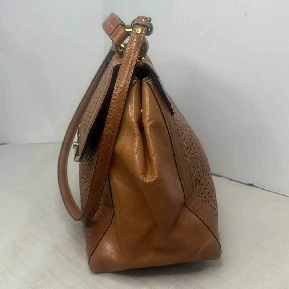 Arezzo vegetable tanned leather top Handel/shoulder strap bag
